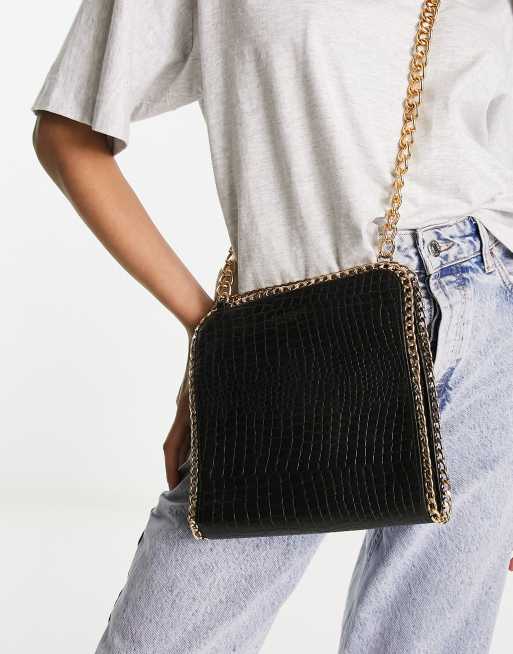 black purse with chain strap