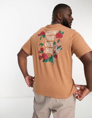 Bolongaro Trevor Plus – Brązowy T-shirt z nadrukiem na plecach