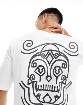 Bolongaro Trevor short sleeve t-shirt in white with skull back print