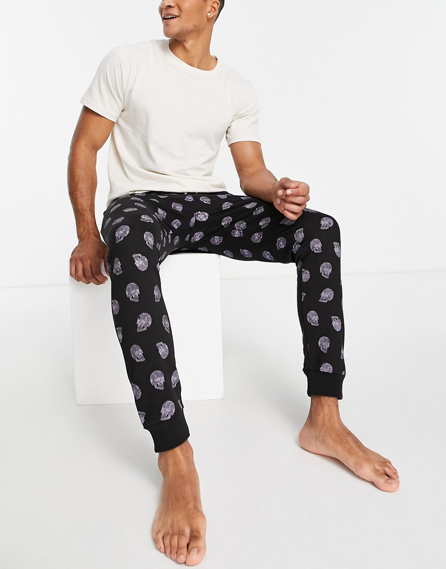 Bolongaro Trevor skull jogger & t-shirt pyjama set-Black