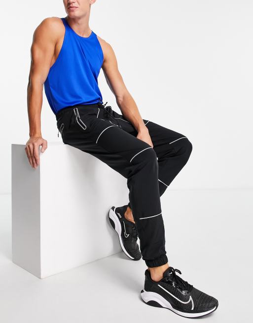 Bolongaro Trevor Sport trackies in black with white piping