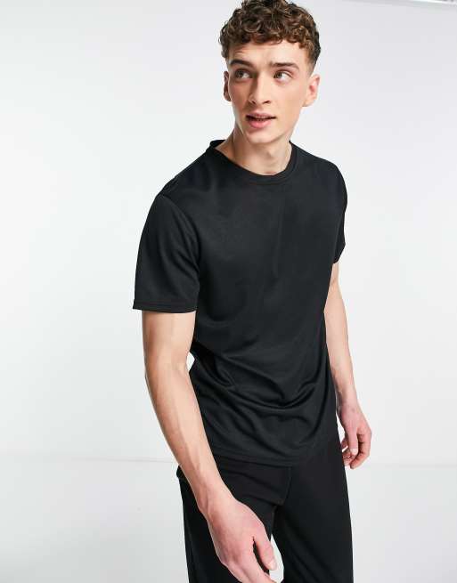 Bolongaro Trevor Sports mesh t-shirt in black | ASOS