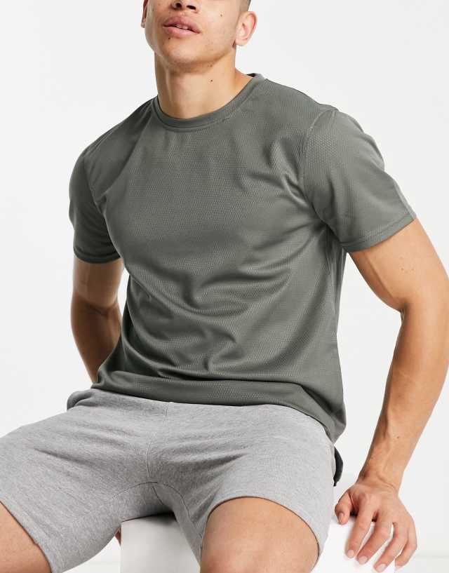 Bolongaro Trevor Sports mesh t-shirt in gray