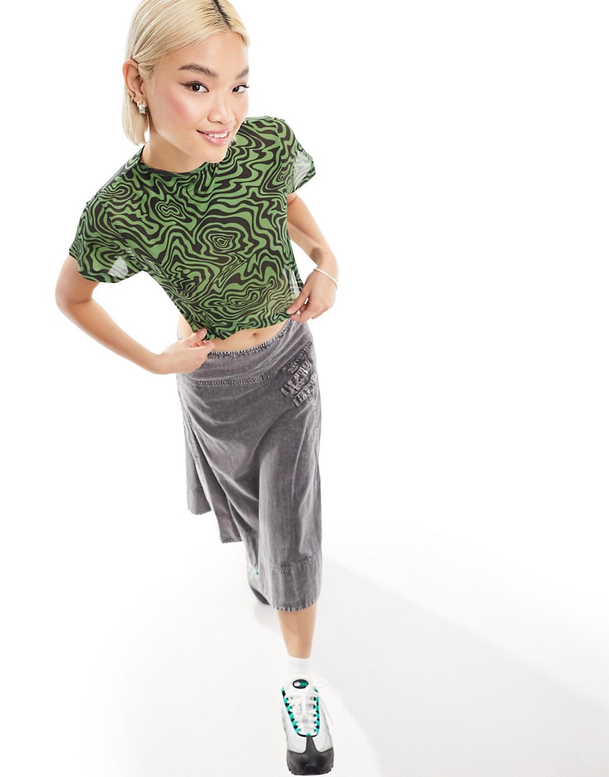 swirl print cropped mesh top in green and black-Multi