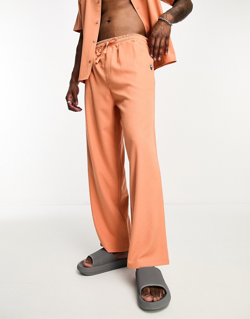Bolongaro Trevor textured beach trousers in rust-Auburn