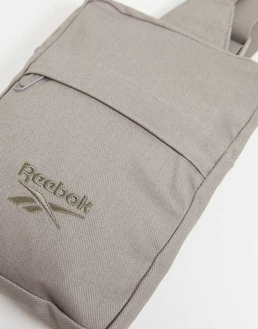 Bolsa bandolera beis de Reebok Classics