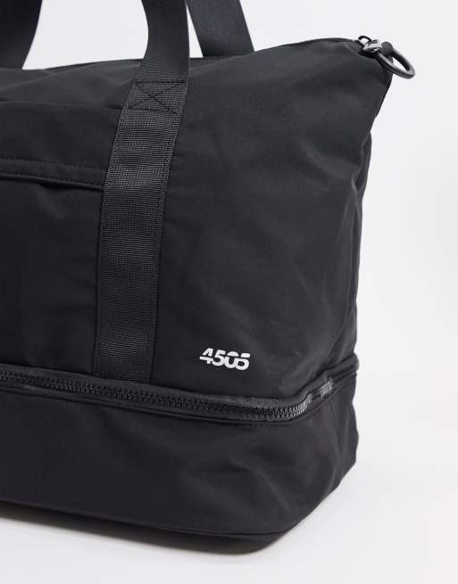 Bolsa de deporte con compartimento para zapatillas de ASOS 4505