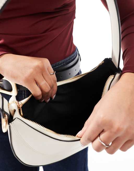 Bolso blanco redondeado con diseño intercambiable estilo clutch y de hombro de ASOS DESIGN, 4 de 4