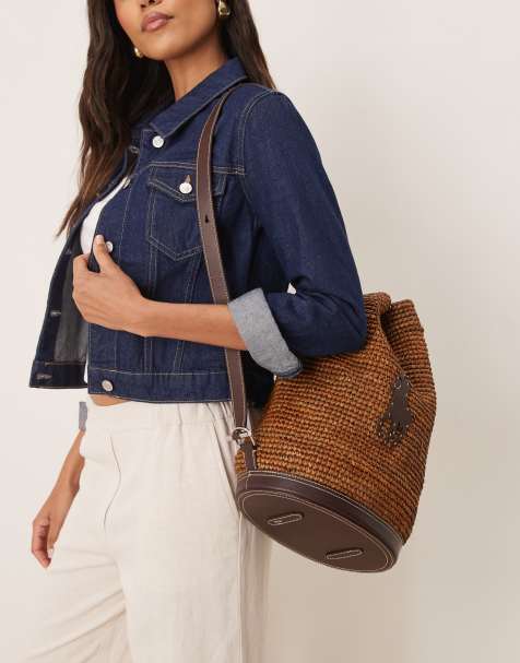 Bolso bombonera marrón oscuro con logo de jugador en contraste de rafia de Polo Ralph Lauren - view 1