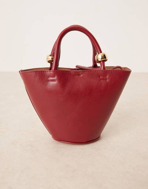 Bolso bombonera pequeño rojo con detalles dorados de Mango ASOS