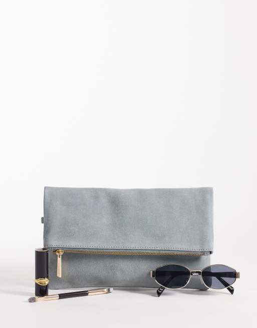 Bolso clutch azul plegable de ante de Accessorize, 2 de 4
