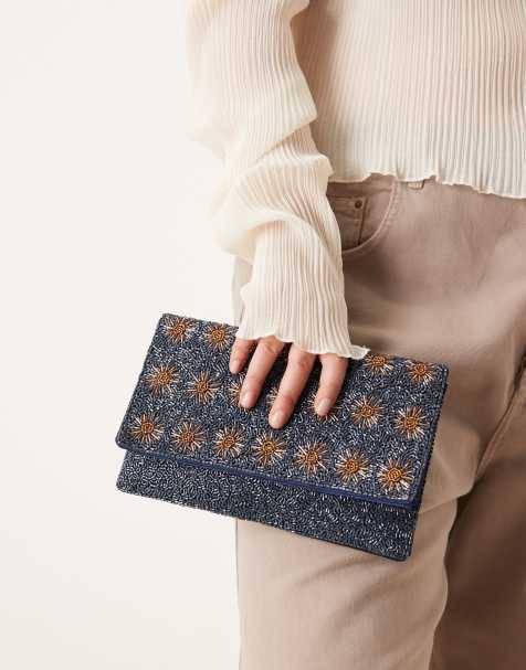 Bolso clutch azul y color bronce con diseño floral de cuentas de True Decadence - view 1