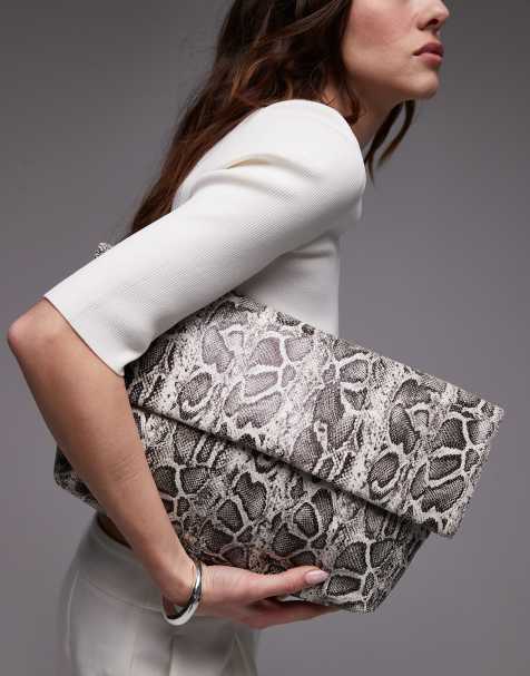 Bolso clutch de mano plegado con estampado de piel de serpiente Georgia de Topshop - view 1