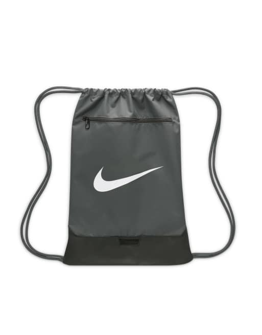 Bolso de deporte gris de Nike Training ASOS