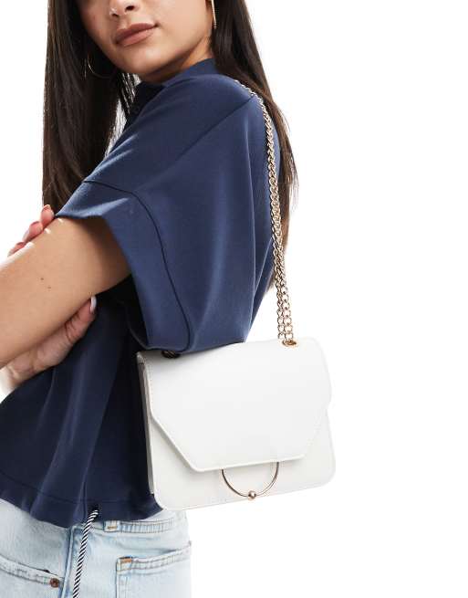 Bolso de hombro blanco con detalle de anilla con esfera de ASOS DESIGN