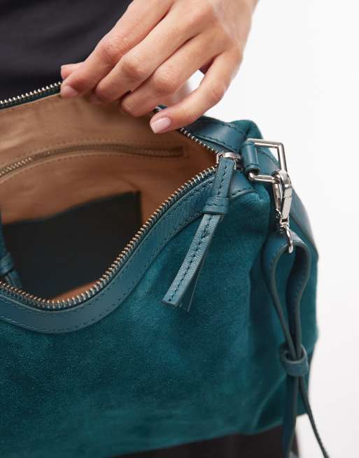 Bolso de hombro color cerceta de ante Ginni de Becksondergaard, 4 de 4