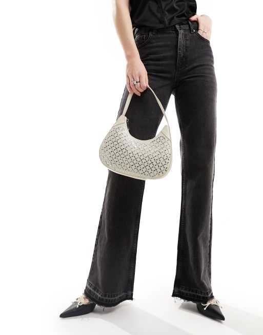 Bolso de hombro color crema curvado con strass termosellado de ASOS DESIGN, 4 de 4