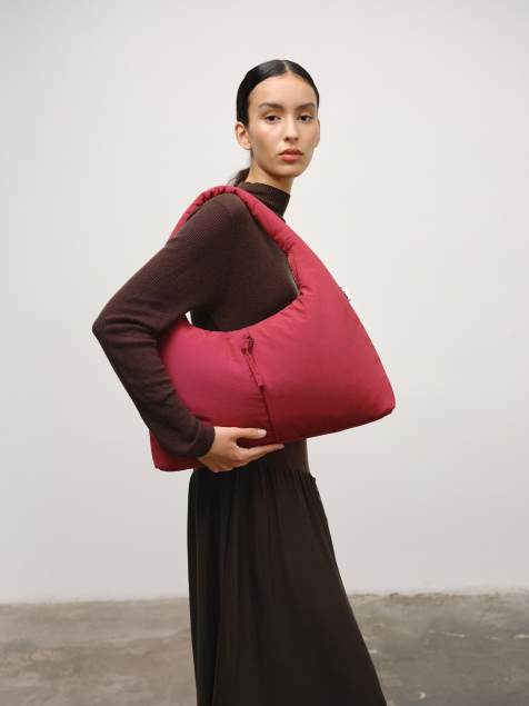 Bolso de hombro grande rojo cereza de nailon Nico de OLEND - view 1