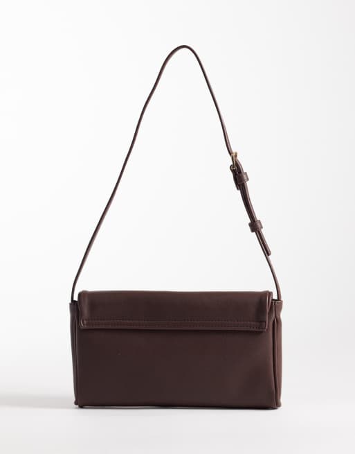 Bolso de hombro marrón chocolate estrecho estilo sobre de ASOS DESIGN, 4 de 4