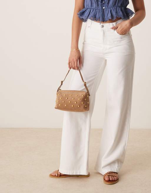 Bolso de hombro marrón cuadrado con tachuelas de antelina de ASOS DESIGN, 2 de 4