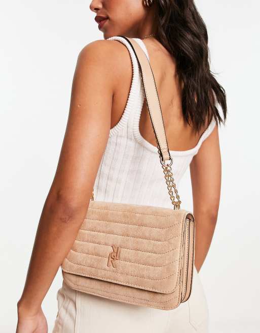 Bolso de hombro marrón de antelina con correa de cadena de River Island