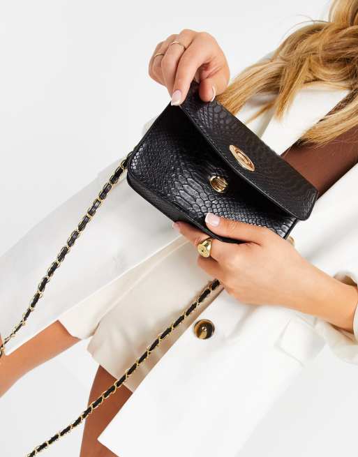 Bolso De Hombro Negro Con Correa De Cadena Y Cierre Metalico De Truffle Collection Asos