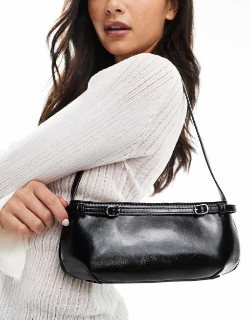 Bolso de hombro negro con detalle de hebilla de ASOS DESIGN