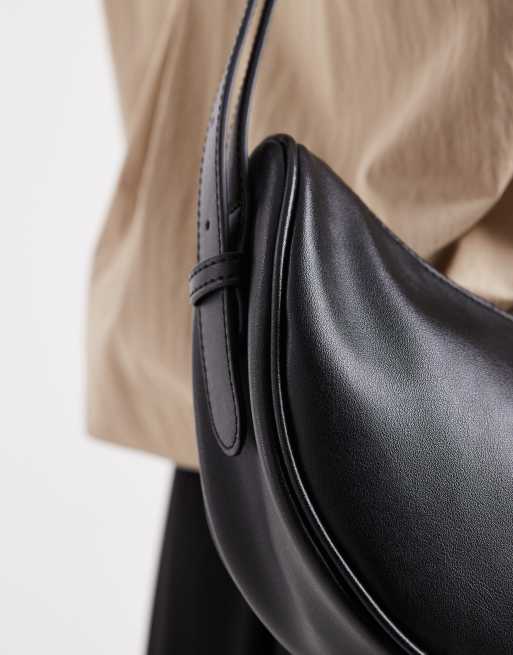 Bolso de hombro negro con diseño depurado de media luna de Glamorous, 2 de 4