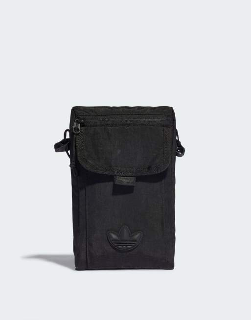 Bolso de hombro negro de adidas Originals