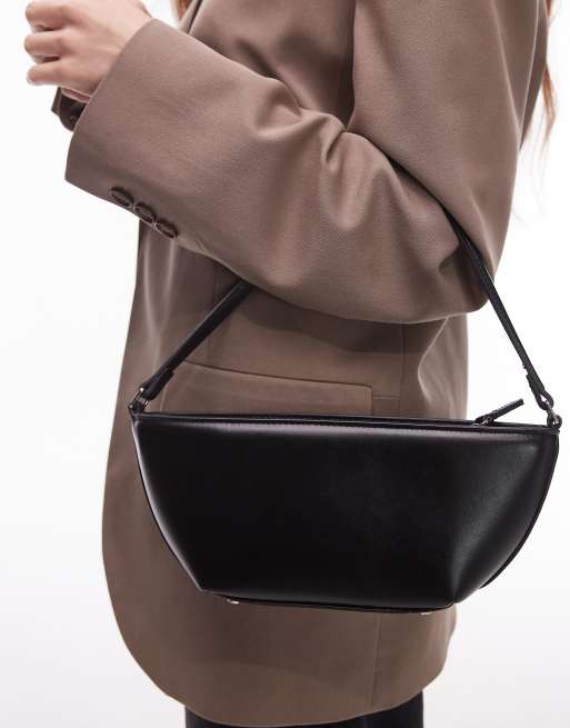 Bolso de hombro negro rectangular con bordes redondeados de Mango