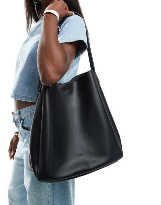 Bolso de hombro negro tipo tote holgado de estilo bohemio de PASQ 