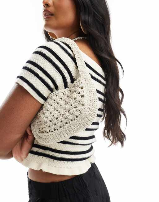 Bolso de hombro pequeño blanco de croché de Mango
