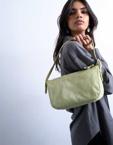 Bolso de hombro pequeño verde de cuero auténtico con acabado de pelo Stina de Topshop - view 1