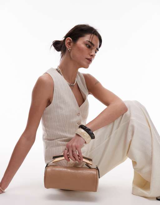 Bolso de mano beis circular con asa de metal Gabi de Topshop, 4 de 4