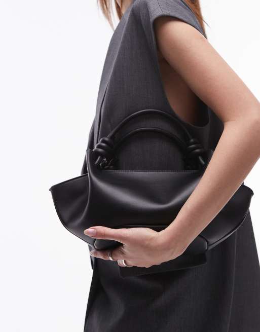Bolso de mano negro con detalles anudados en el asa Gale de Topshop