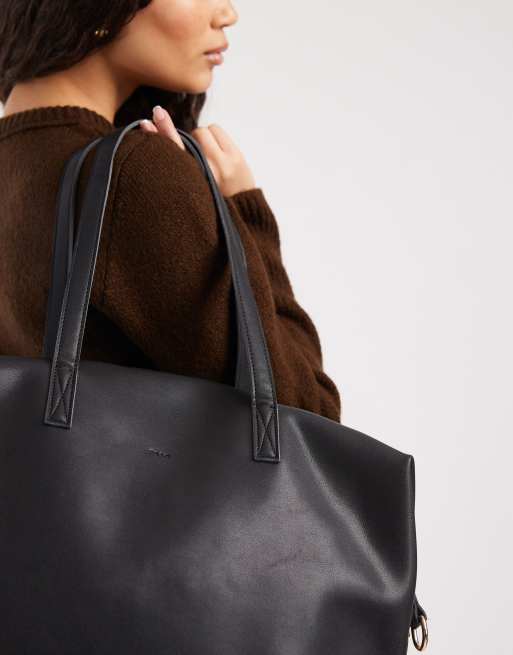 Bolso de viaje negro Weekender de PASQ, 4 de 4