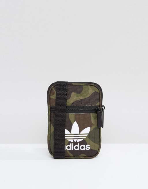 Bolso store adidas camuflaje