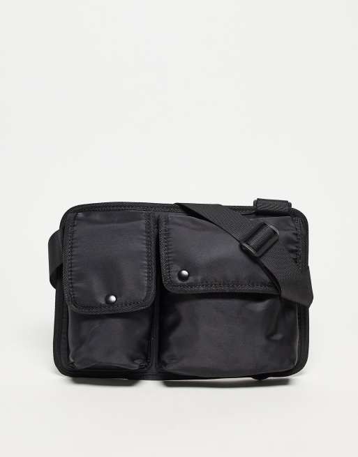 Bolso negro con arnés para el pecho de nailon de SVNX