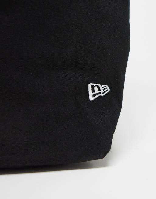 Bolso negro con diseño "NY" de New Era, 4 de 4