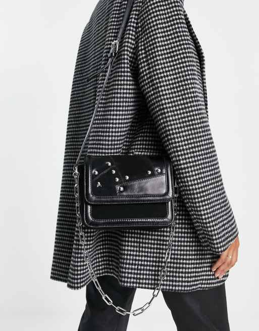 Bolso negro con parche de cuero Bolonia de Scalpers 