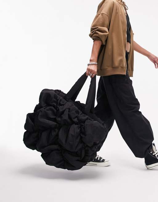 Bolso negro fruncido Tony de Topshop