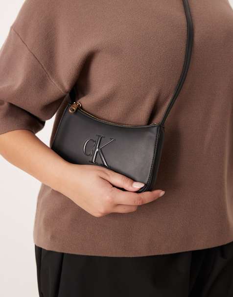Bolso pequeño negro con logo de Calvin Klein Jeans - view 1