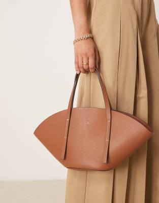 Bolso shopper pequeño marrón camel ancho de cuero sintético de Gina Tricot - view 1