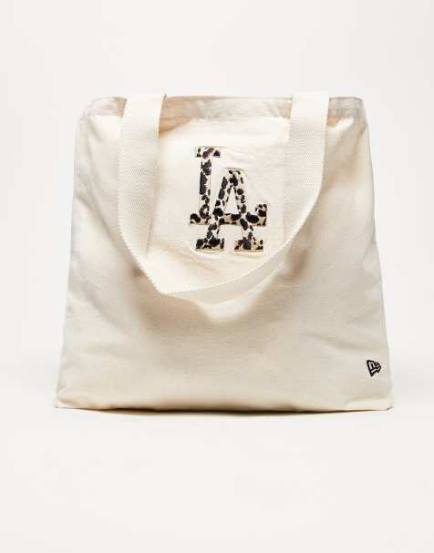 Bolso tote beis para mujer con logo de estampado animal de los LA Dodgers de New Era - view 1