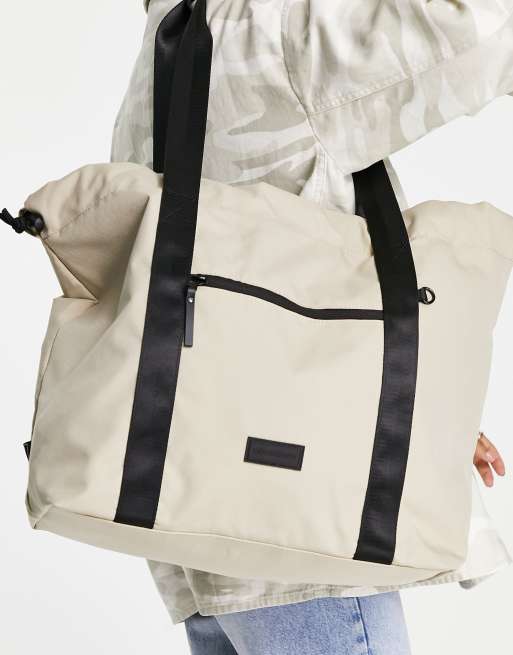 Bolso tote color arena con cordón ajustable de Consigned