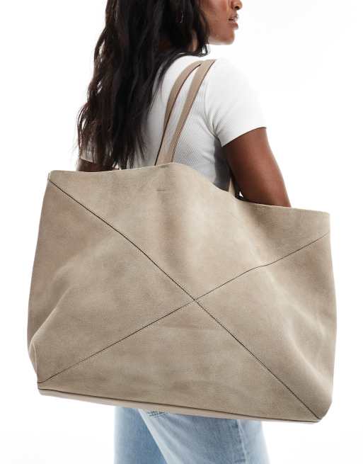 Bolso tote color piedra con diseno de paneles de ante premium de ASOS DESIGN ASOS