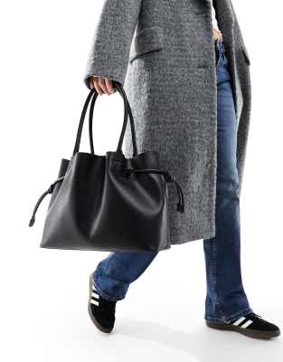 Bolso tote negro con compartimento para portátil extraíble de ASOS DESIGN