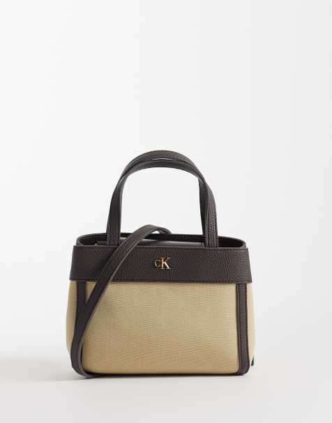 Bolso tote pequeño beis con correa bandolera de lona de Calvin Klein Jeans - view 1