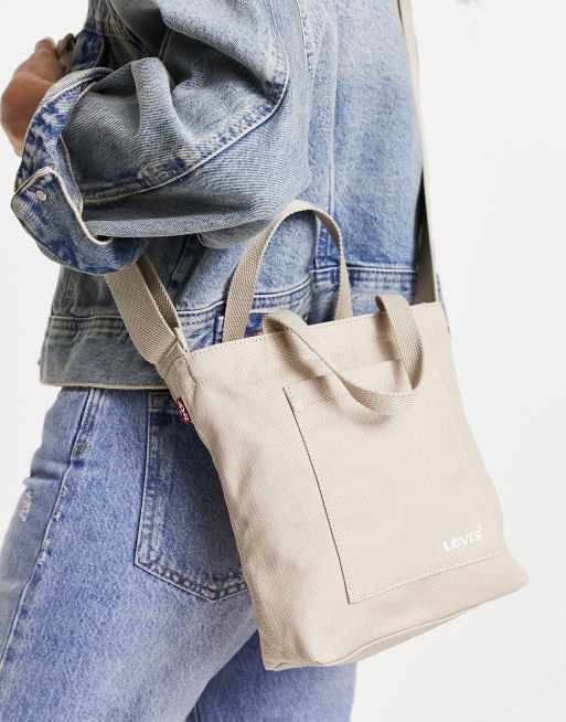 tote pequeño caqui con logo de Levi's ASOS