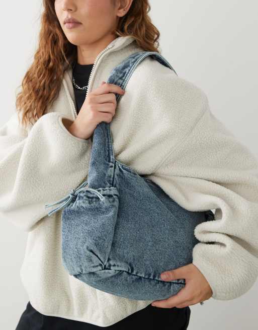 Bolso tote vaquero azul holgado con bolsillos anudados de Monki , 4 de 4